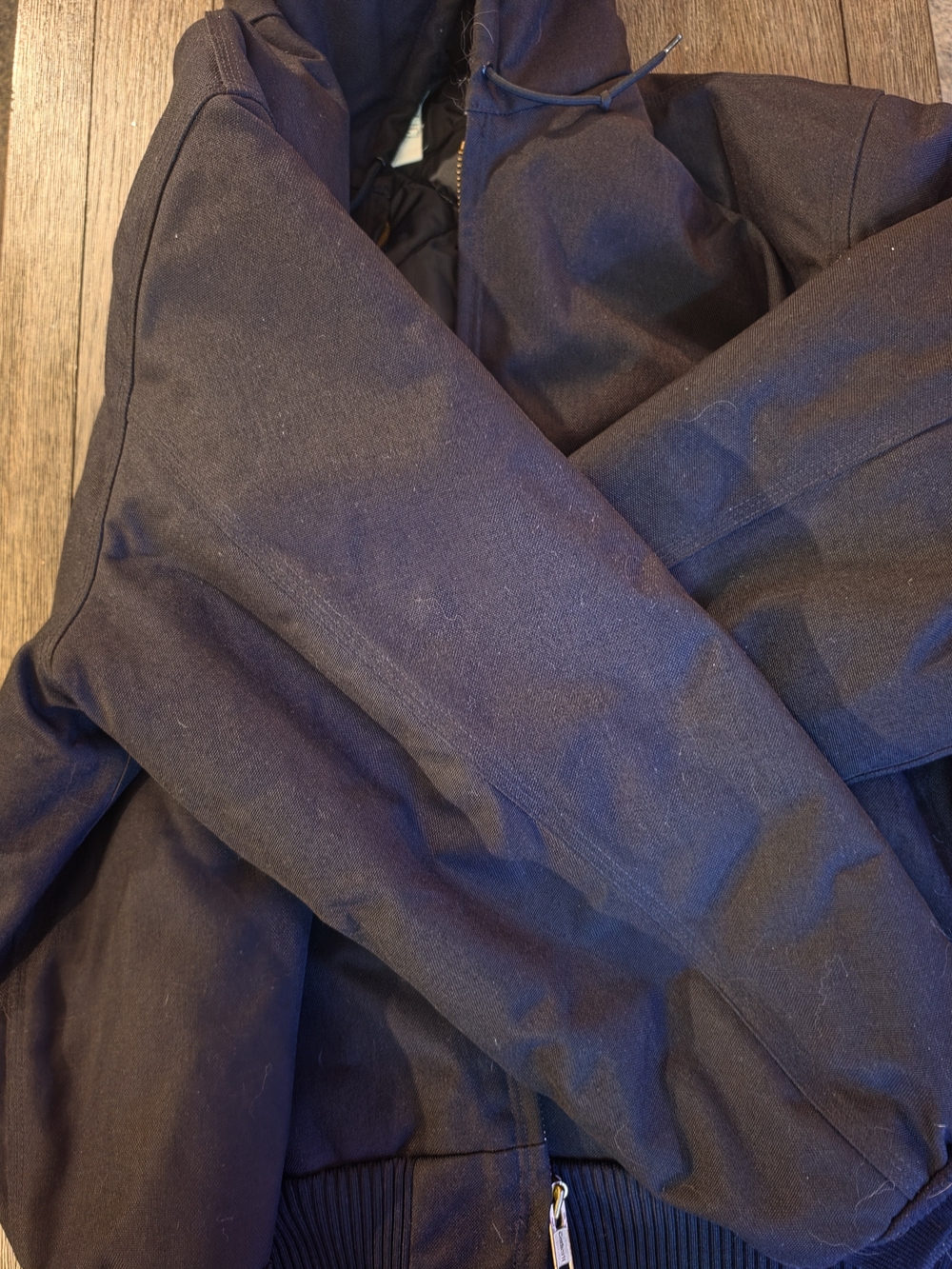 Carhartt Men's Black Hooded Insulated JacketYukon Extremes® Loose Fit Insulated - Picture 4 of 7